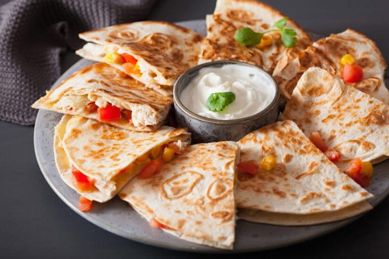 What to Serve with Quesadillas 20 Tasty Side Dishes! SimpleGreenMoms